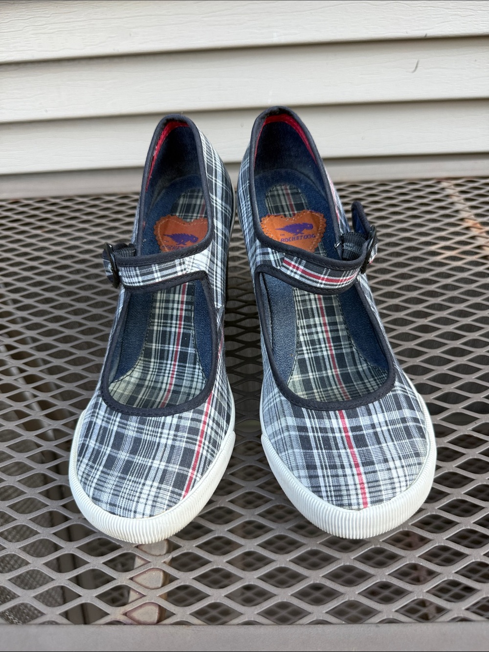 Rocket Dog Plaid Mary Jane Wedges in Black, White, and Red Size 8 - Picture 3 of 9
